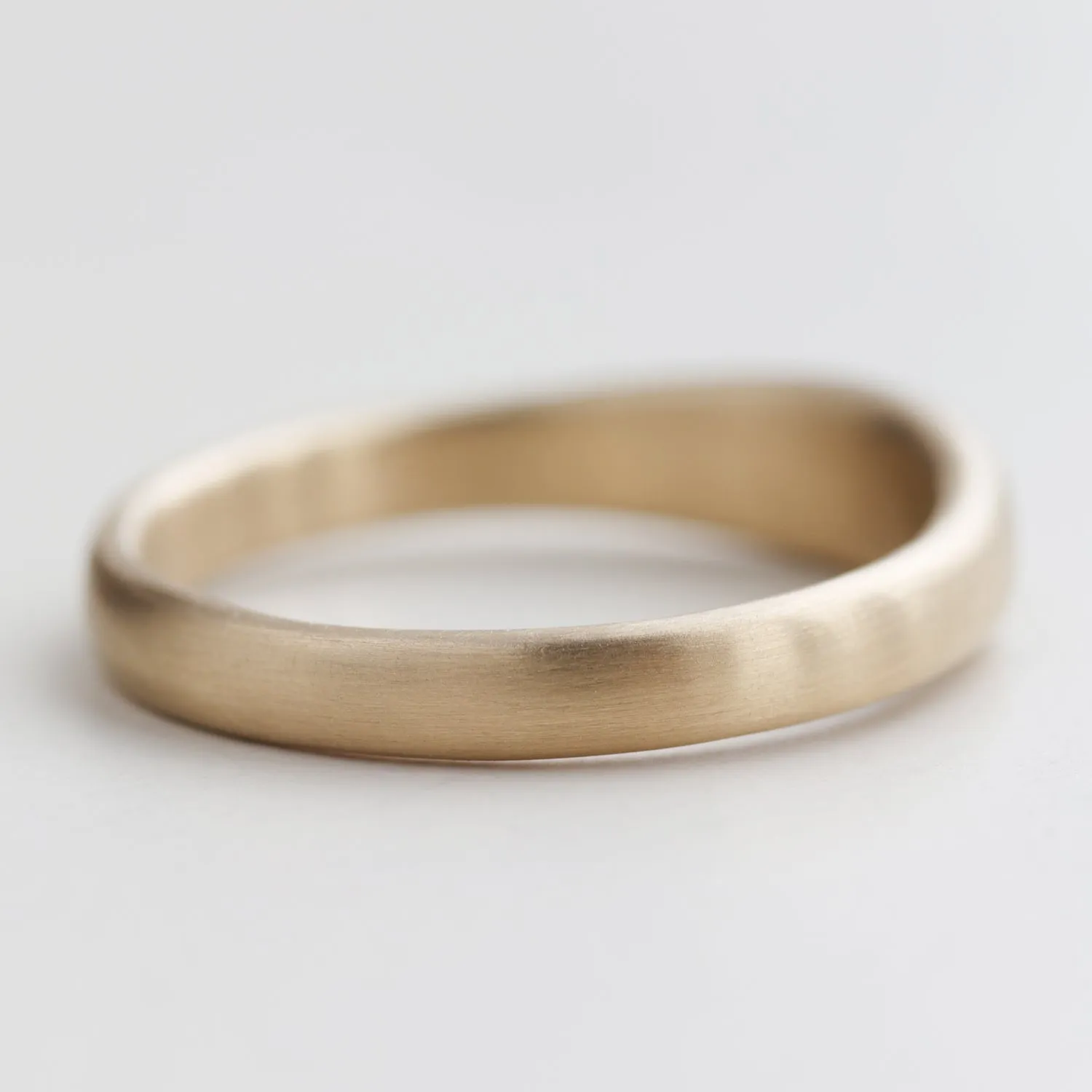 10k Yellow Gold Tapered Wedding Band