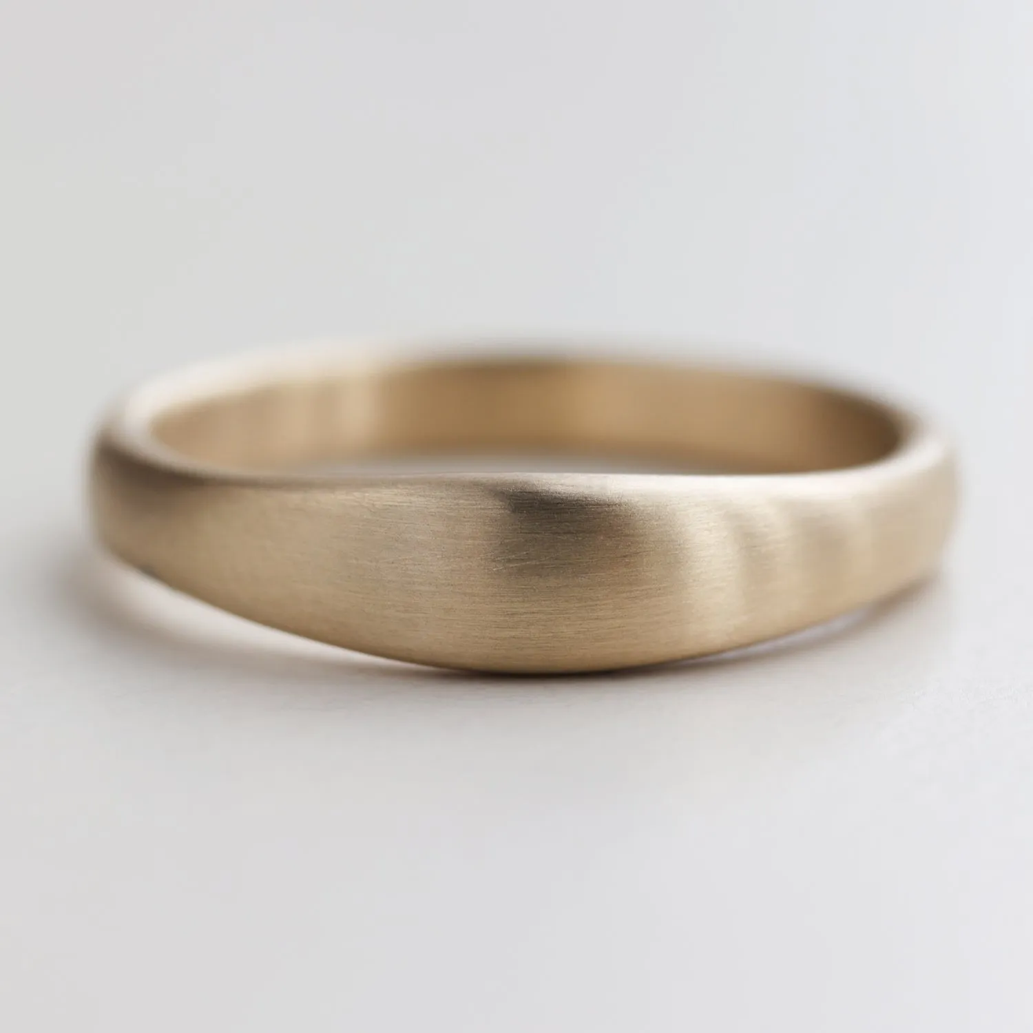 10k Yellow Gold Tapered Wedding Band