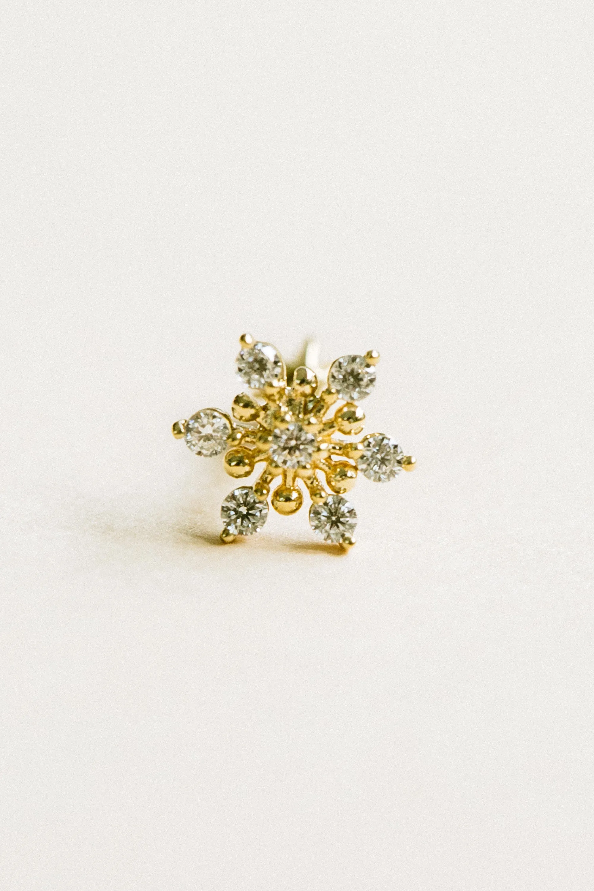 14K 18K Solid Gold Cz Snowflake Stud Cartilage Tragus Helix Piercing