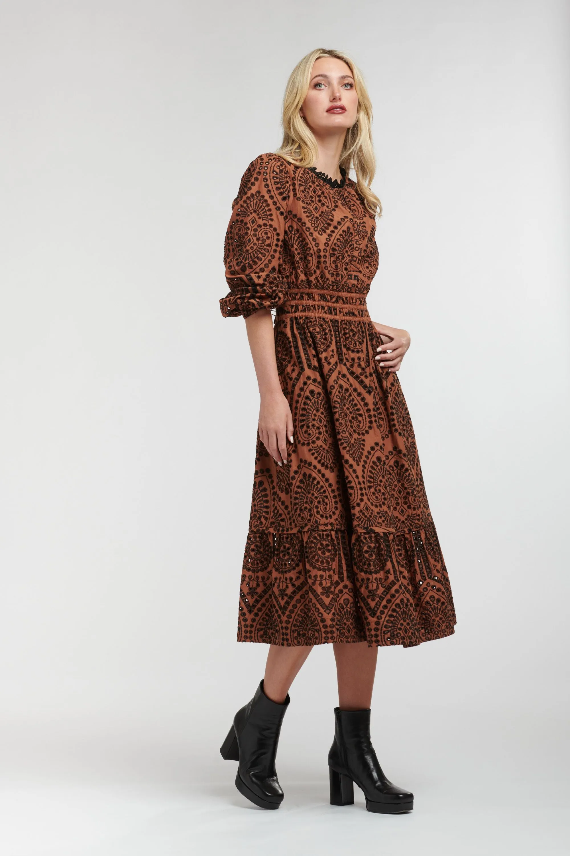 365 Days - Evermore Dress - Cognac / Black