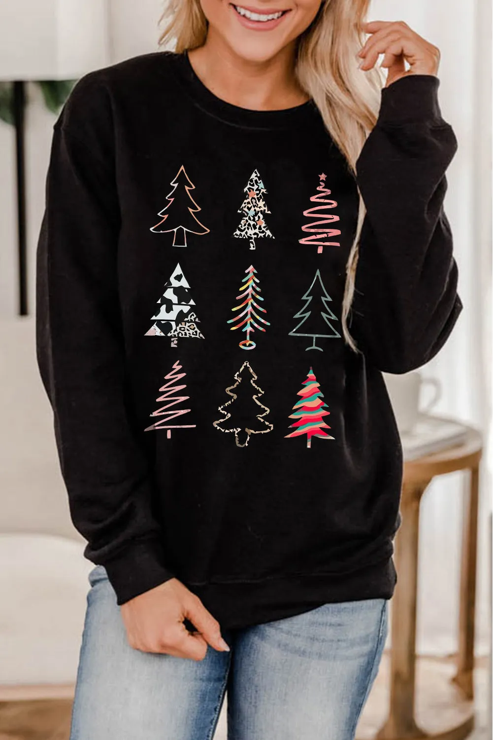 Black Christmas Tree Graphic Print Sweatshirt