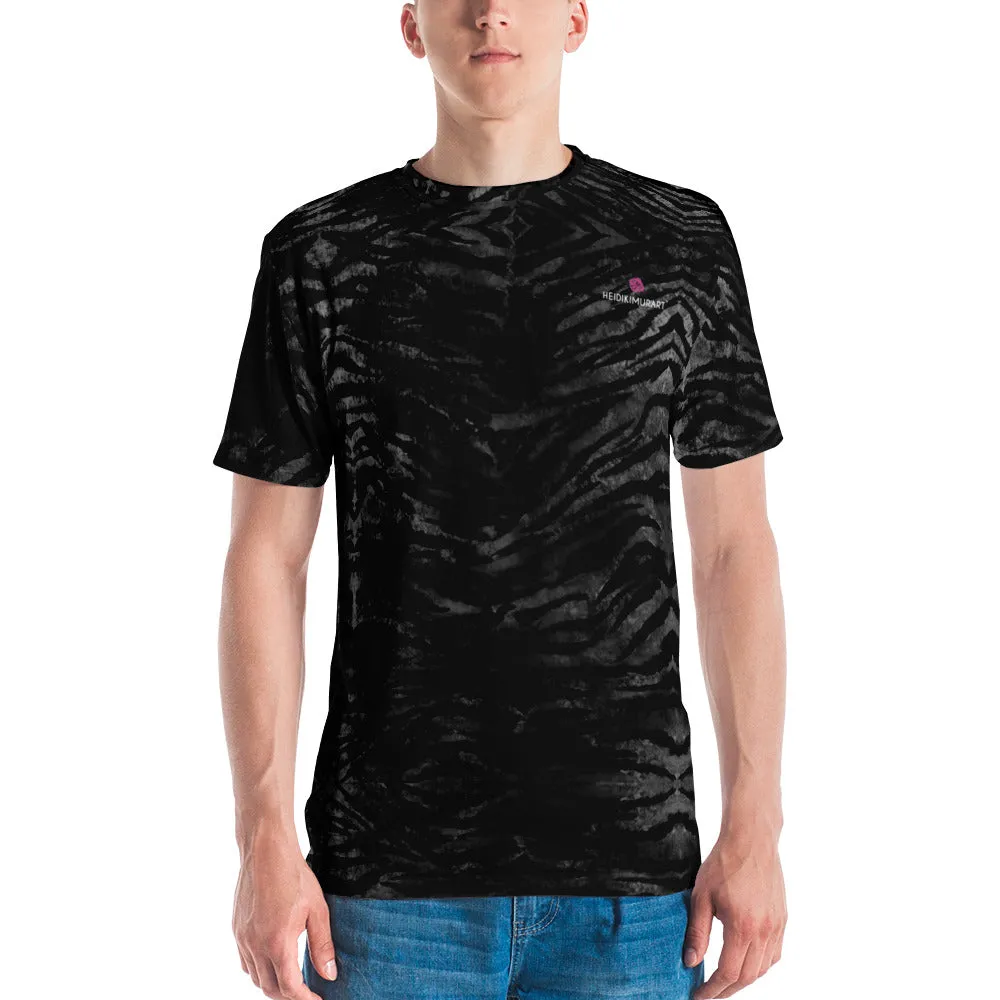 Black Tiger Striped Men's T-shirt, Dark Grey Animal Print Luxury Tee For Men-Made in USA/EU/MX (US Size, XS-2XL)