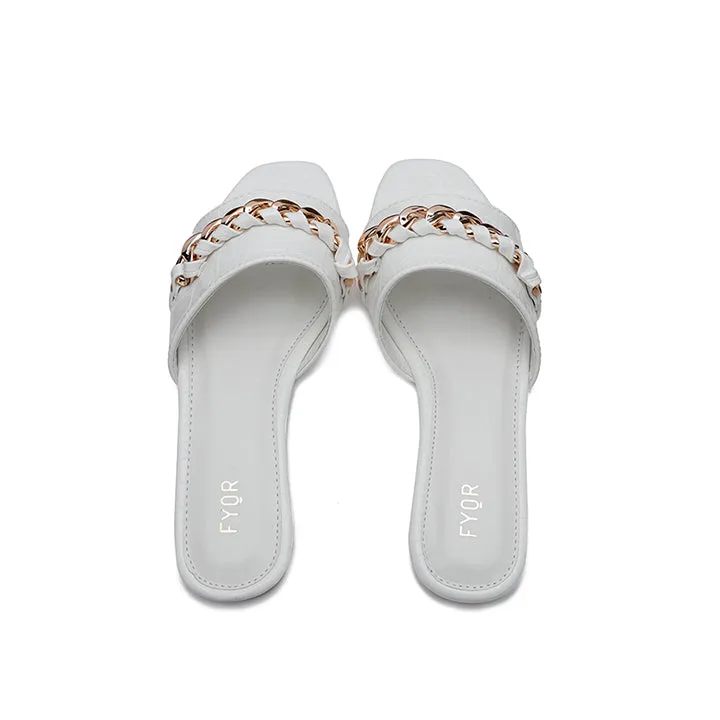 Chain Detailed Slide Sandal MY 226