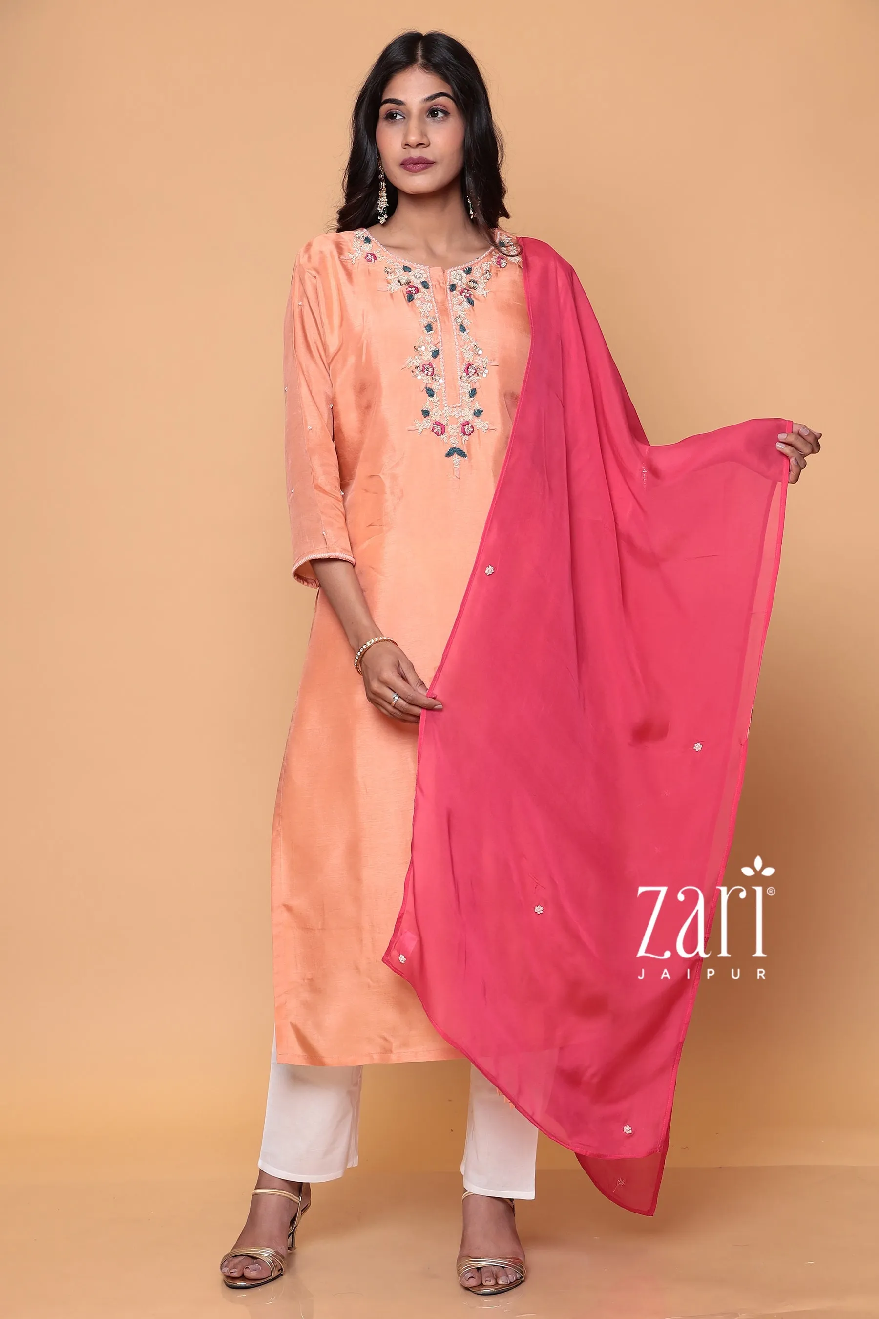 Chanderi silk Kurta with Duppatta in Zardozi work.