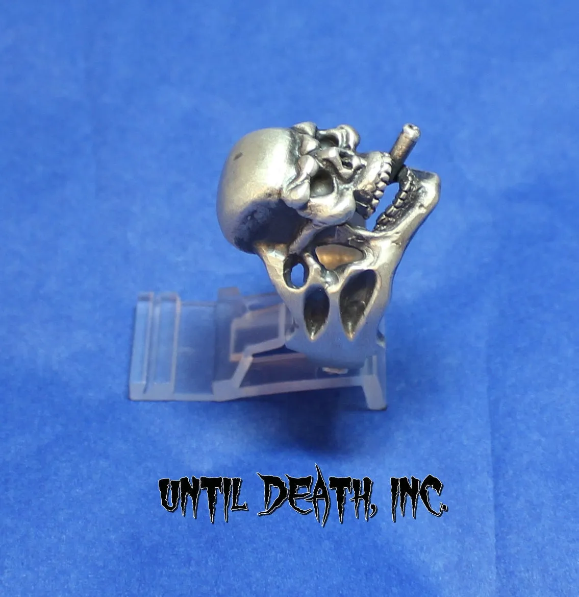 Cigar Smoking Skull -UDINC0026