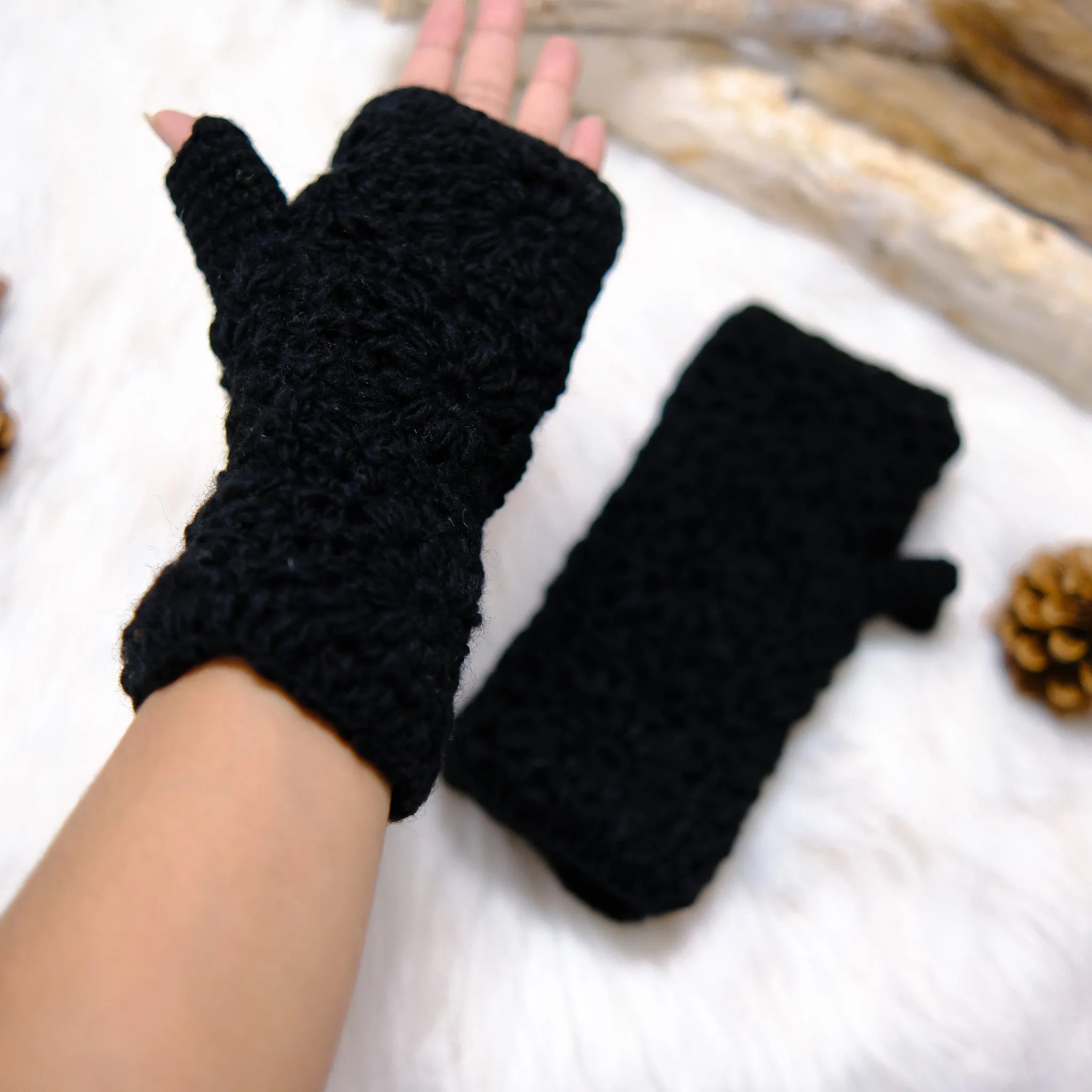 Crochet Solid Color Fleece Lined Gloves