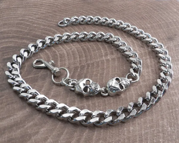 Cut Leash Chain Necklace with Skull