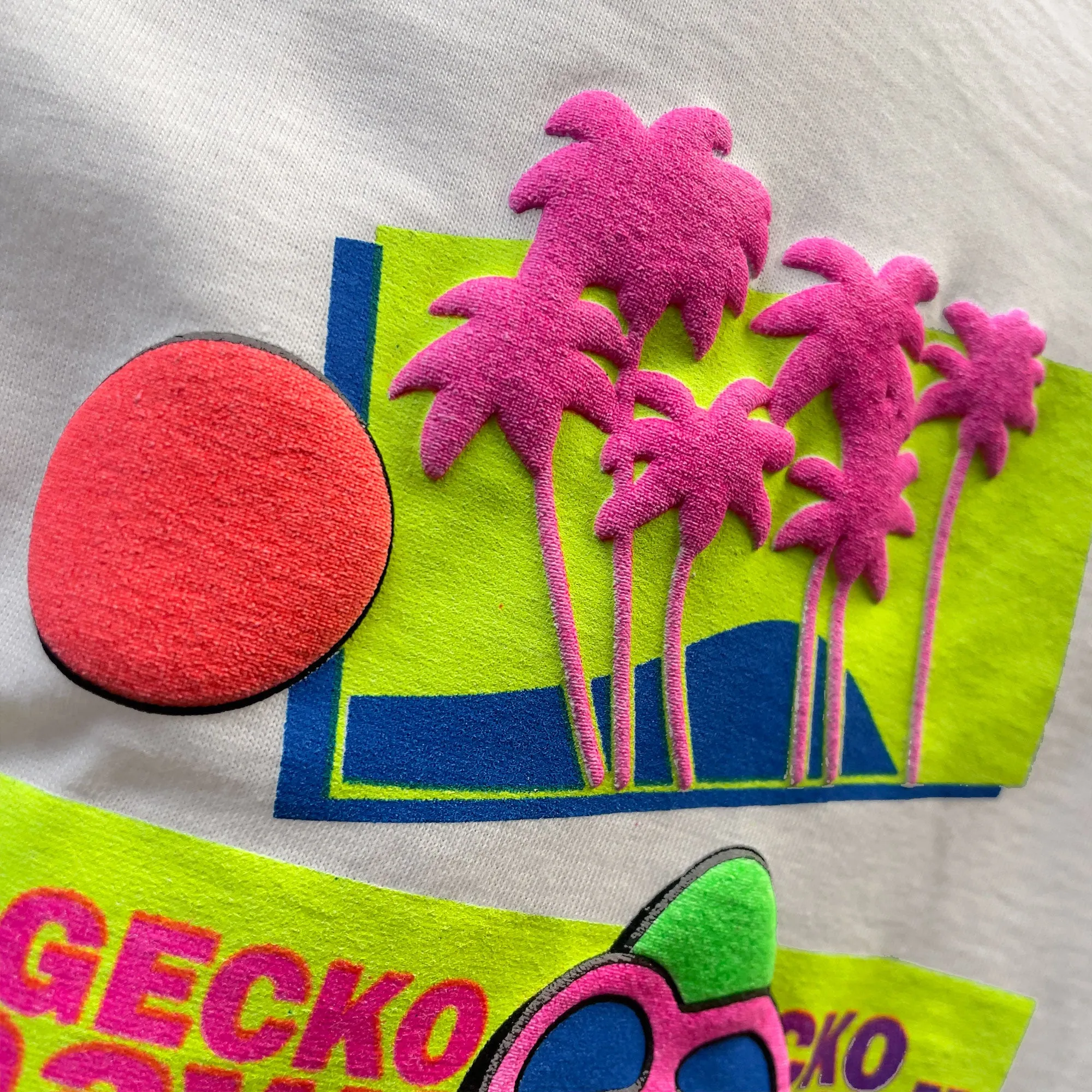 Gecko Postcard '89 - White Tee