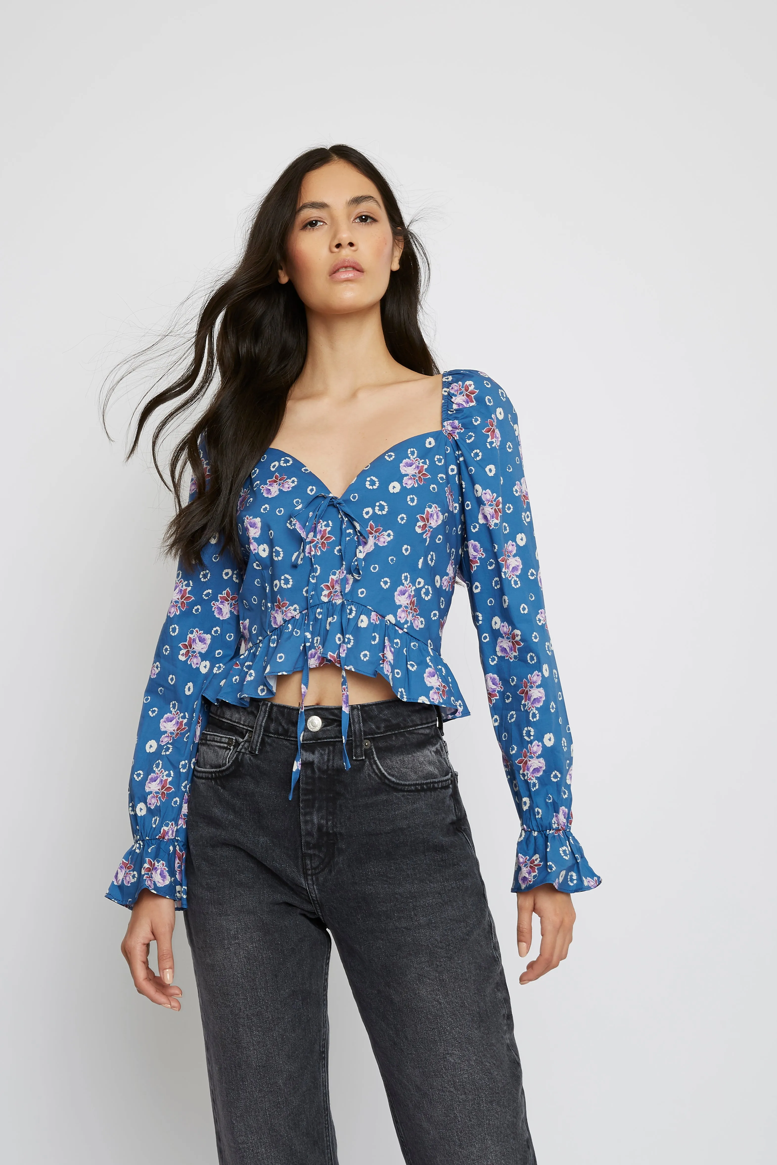 Glamorous Blue Floral Sweetheart Neckline Blouse