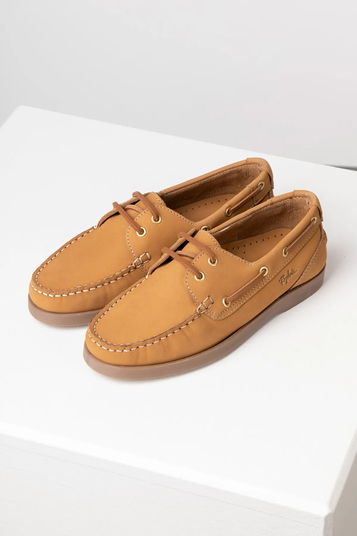 Ladies Leather Deck Shoes - Reighton