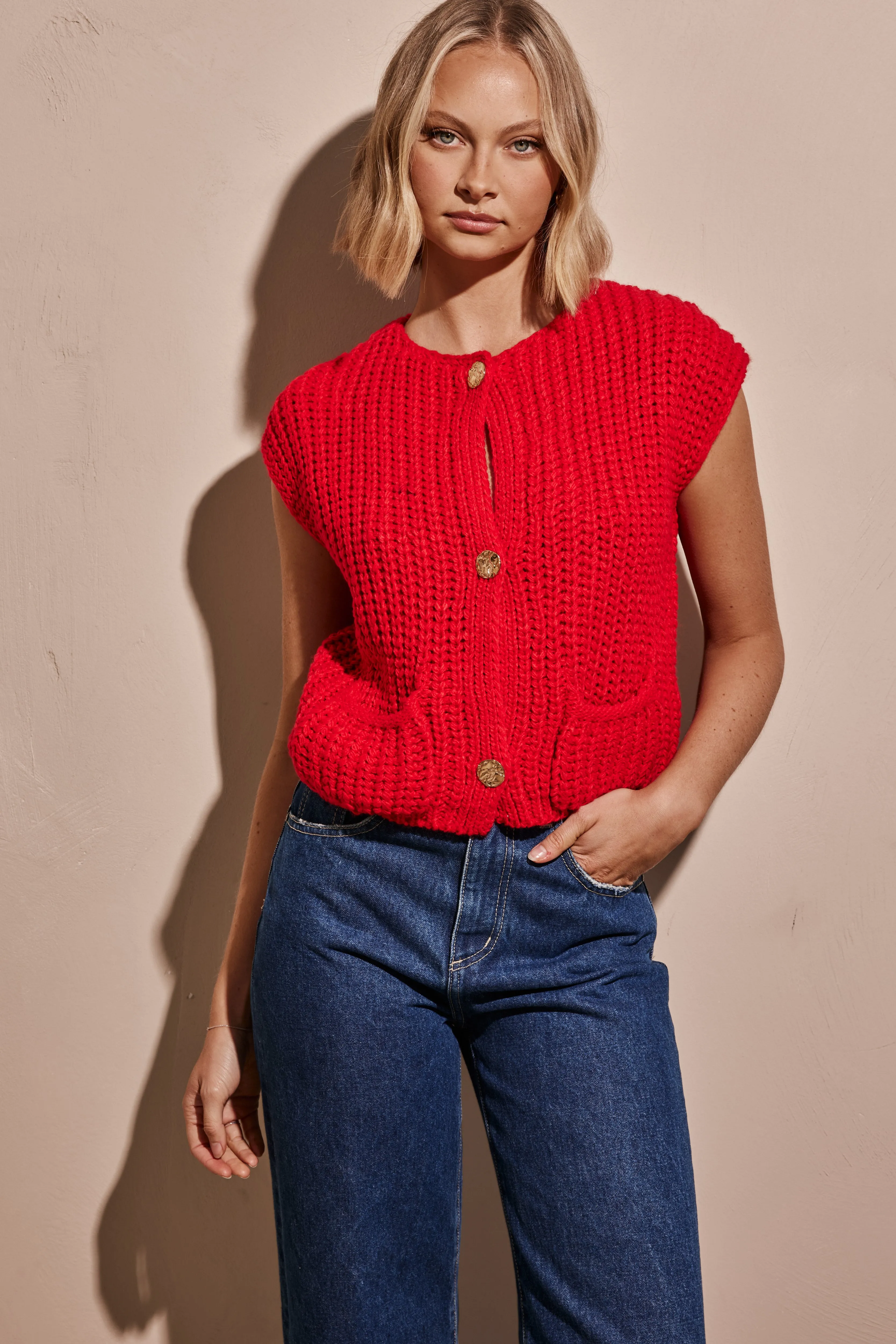 Laila Knit Vest (Red)