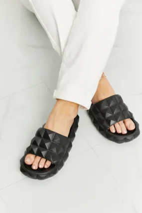 Let's Chill 3D Stud Slides in Black