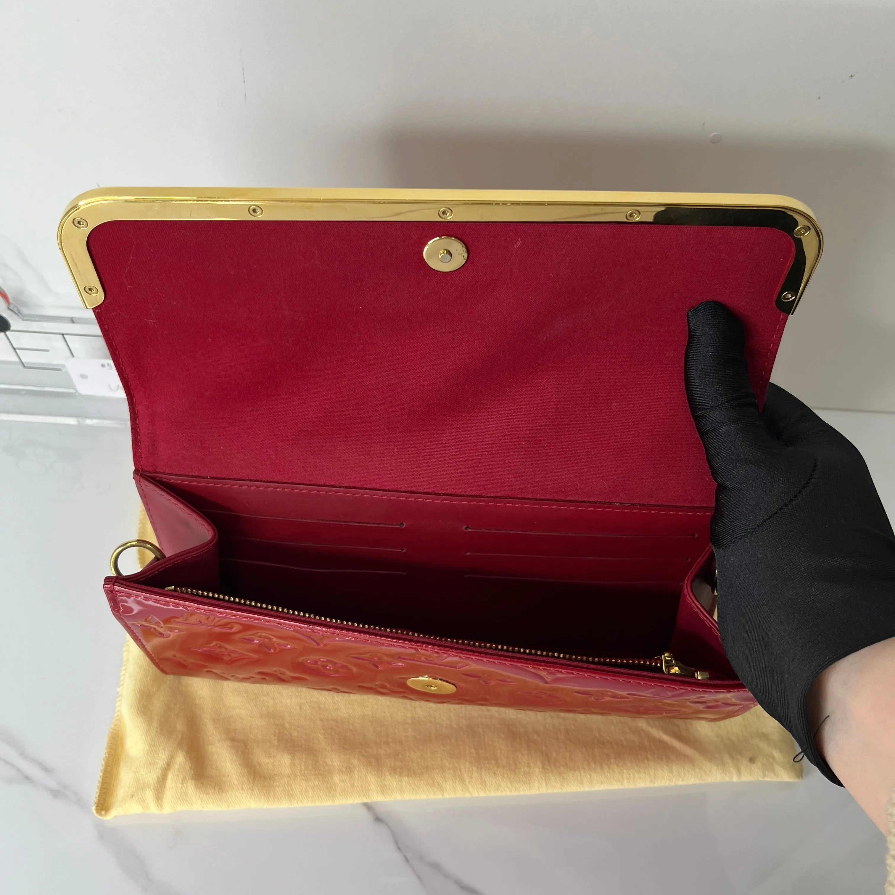 Louis Vuitton Rossmore Clutch