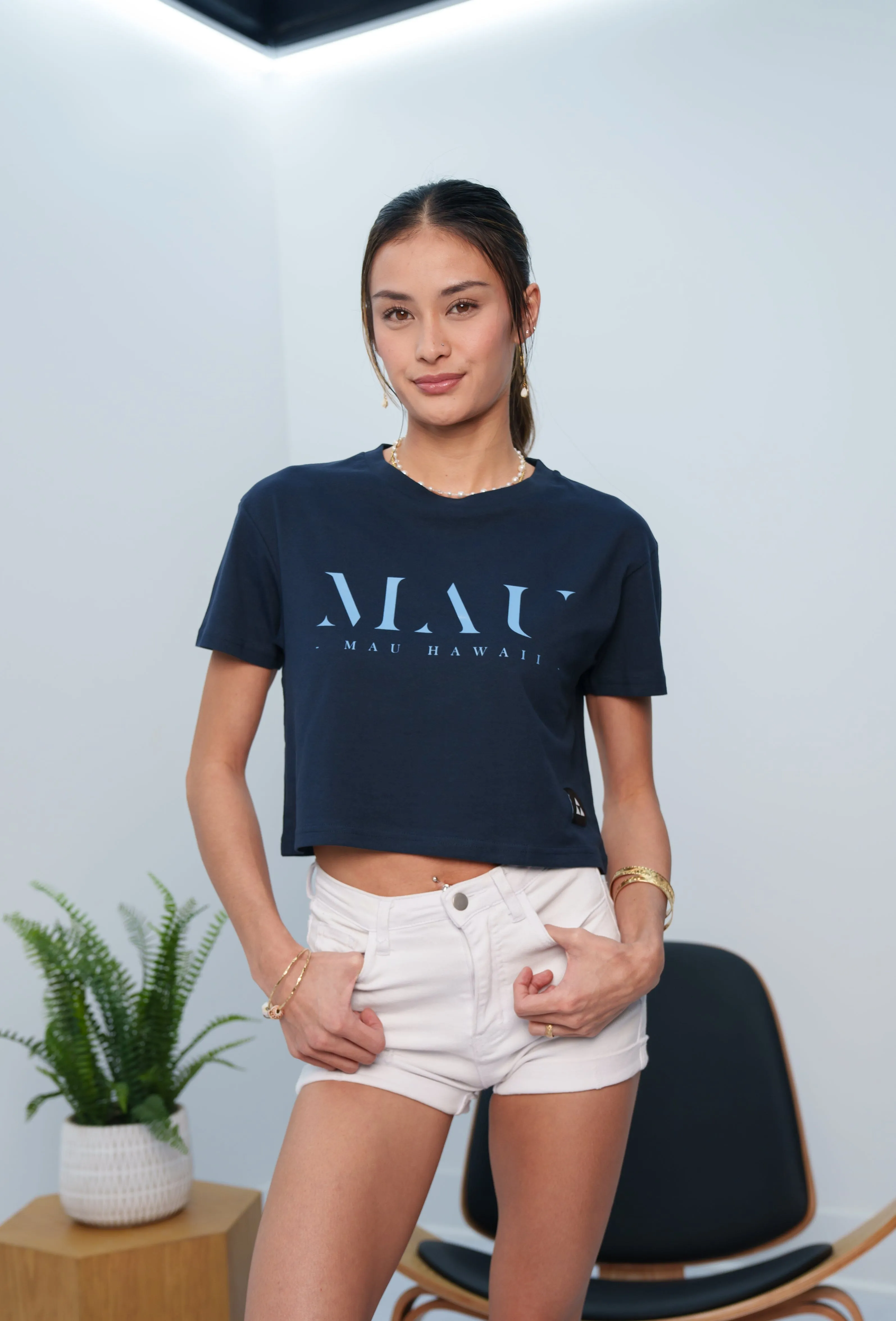 MAU WOMEN'S NAVY SHADOW TOP