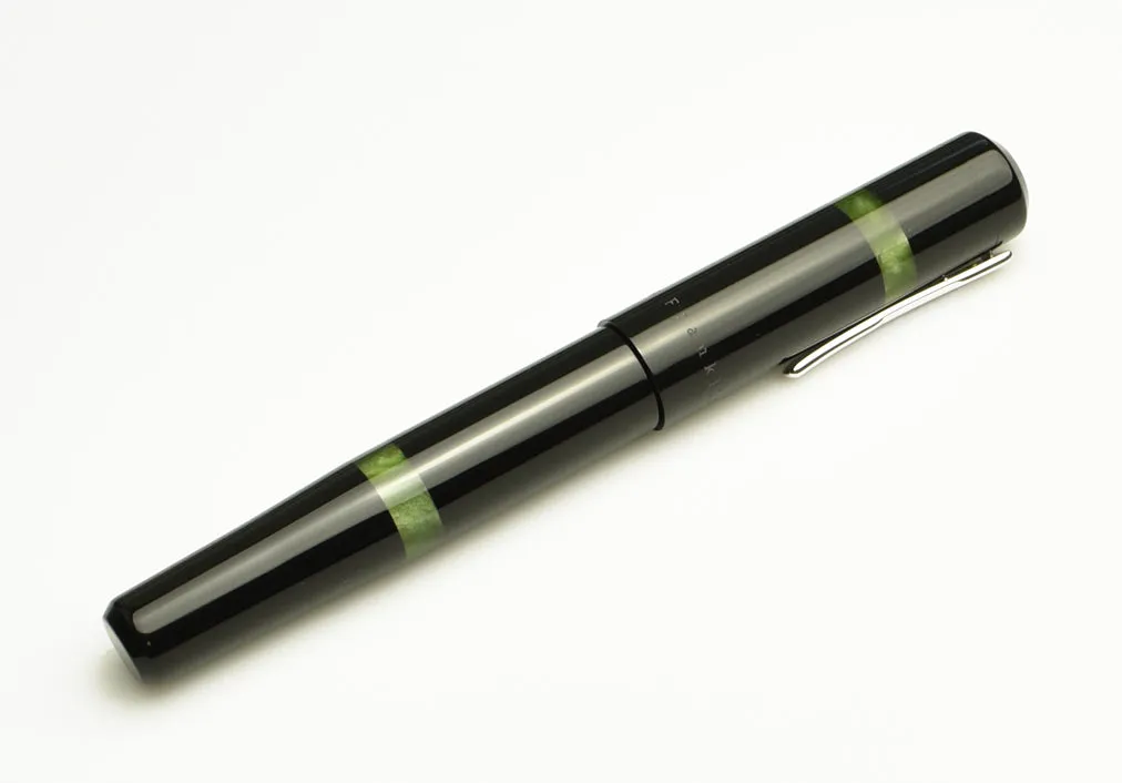 Model 19 Fountain Pen - Black & Olive Green SE