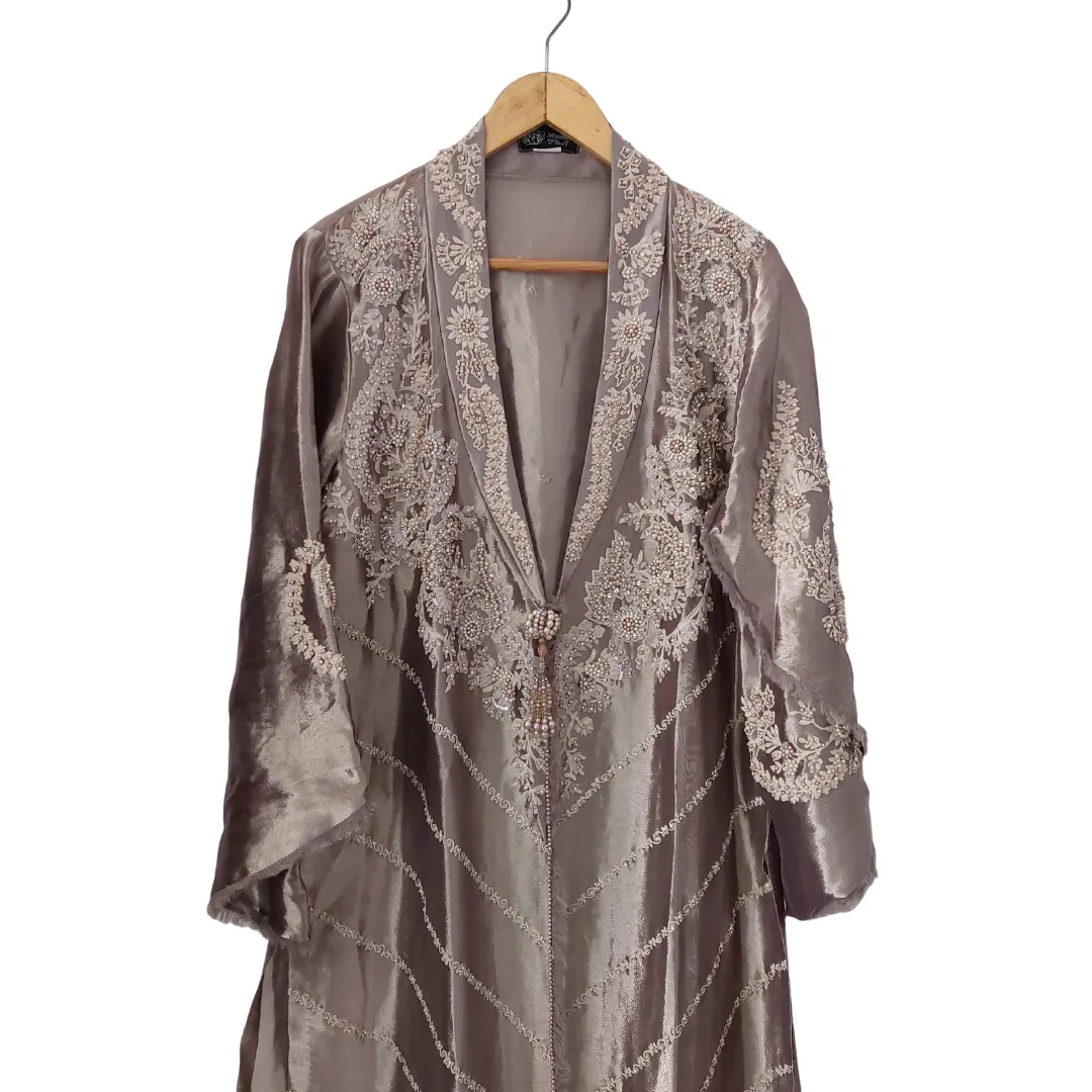 Momina Teli Metallic Embroidered Outfit (4 pieces) | Gently Used |