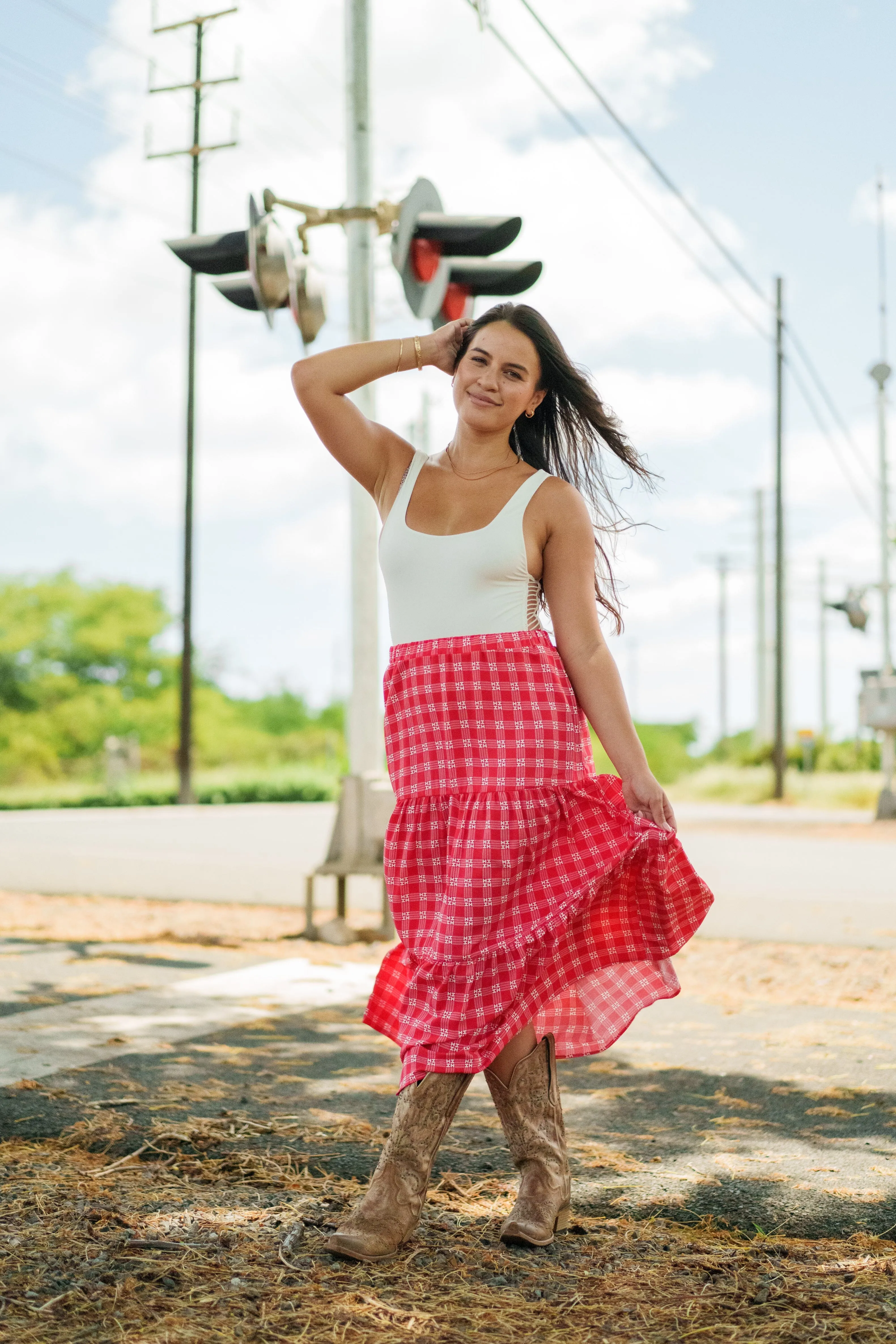 PALAKA WOMEN'S RED RUFFLE HEM SKIRT