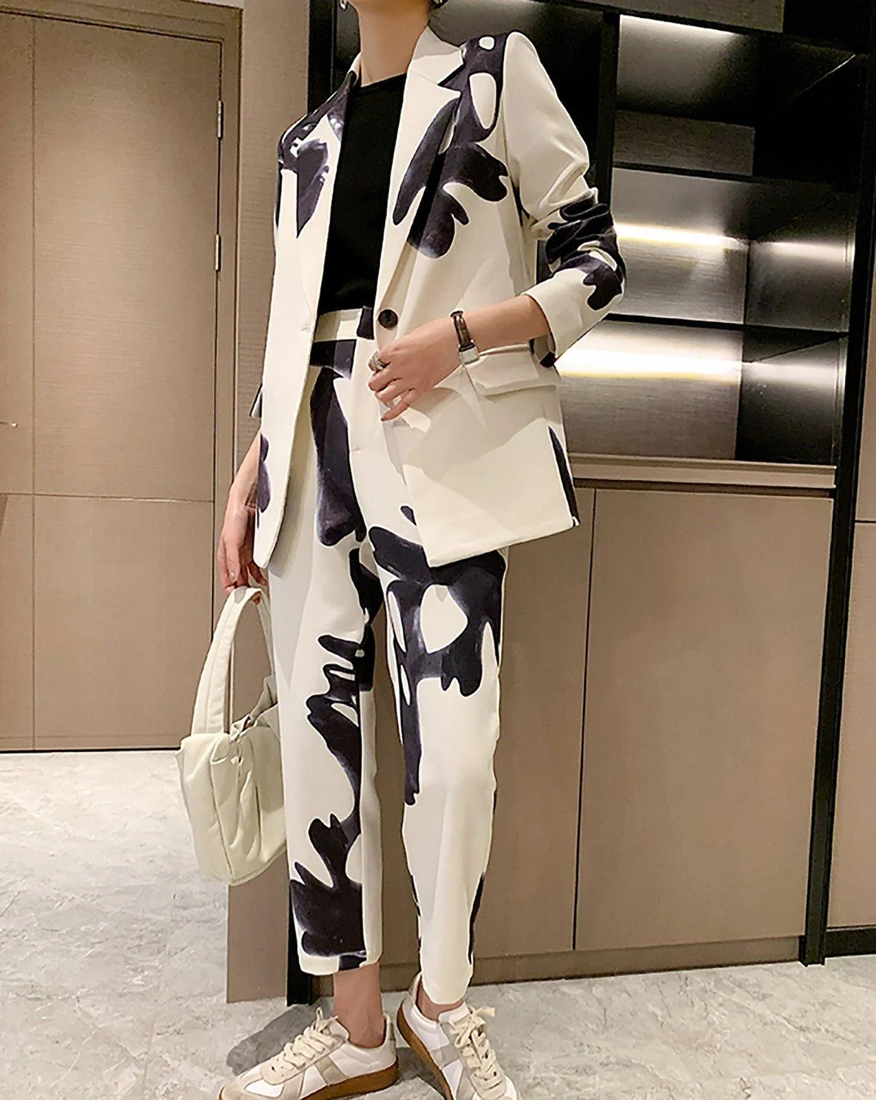 Printed One Button Blazer & Cropped Skinny Pants