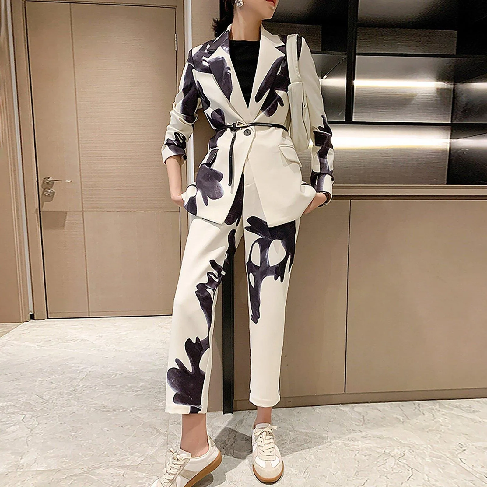 Printed One Button Blazer & Cropped Skinny Pants