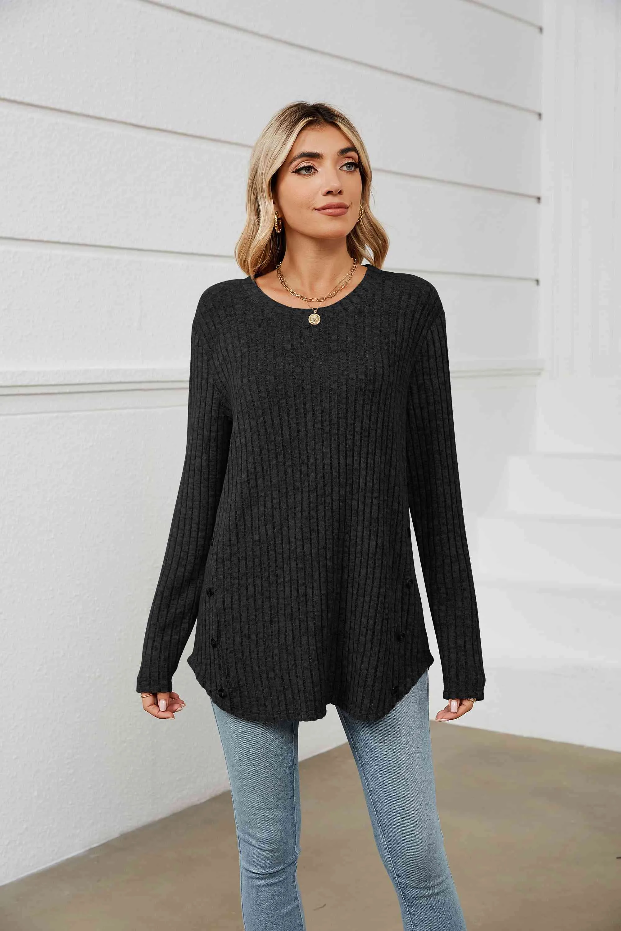 Round Neck Ribbed Long Sleeve T-Shirt