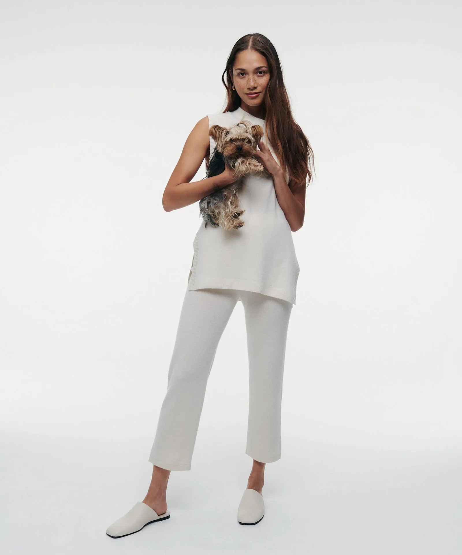 Signature Cashmere Cropped Pant