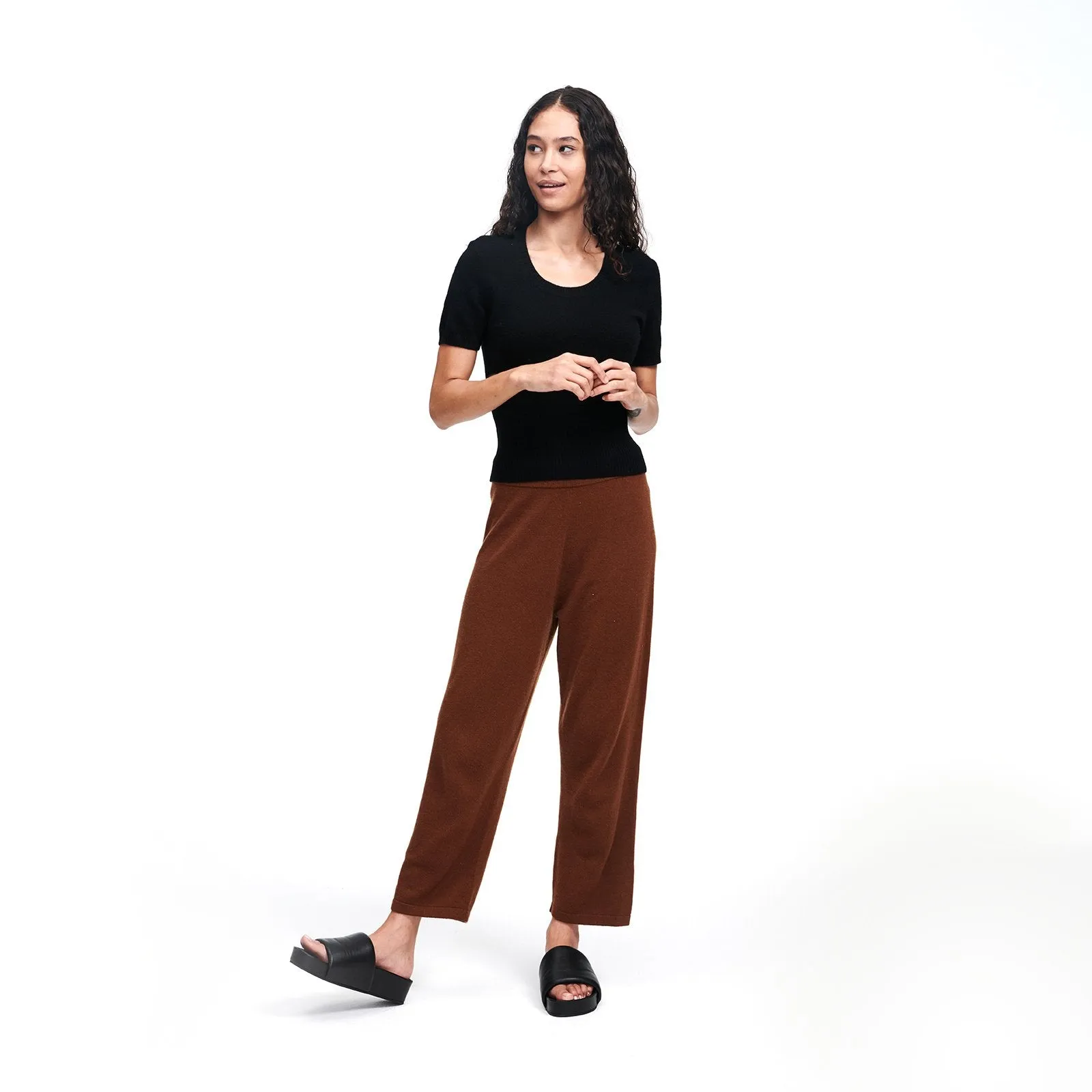 Signature Cashmere Cropped Pant