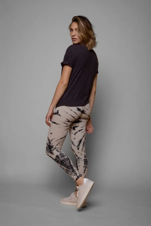 The Cora: Women's Legging