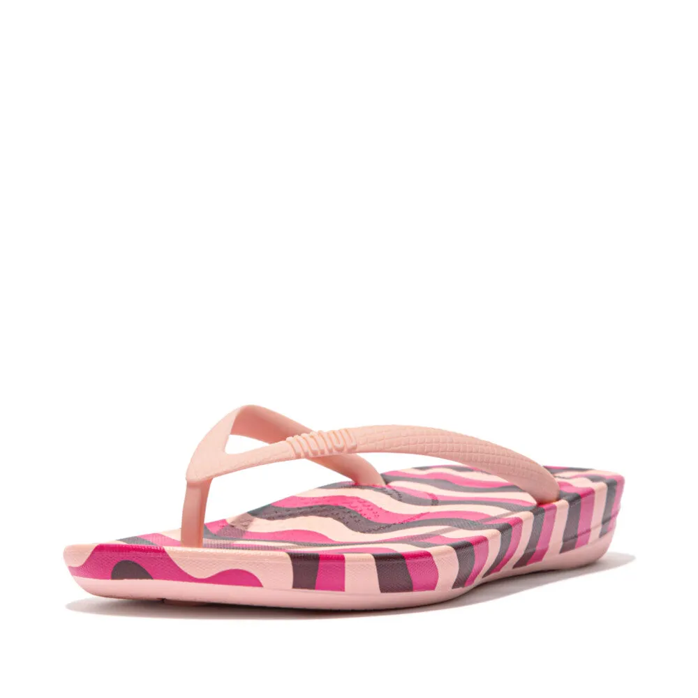 รองเท้าแตะแบบหูหนีบ ผู้หญิง รุ่น IQUSHION WAVE-PRINT ERGONOMIC FLIP-FLOPS